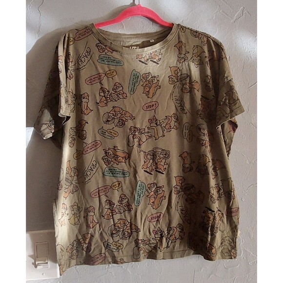 UT Uniqlo Shirt Women's L,chip & Dale,casual, 22 Inch Of Armp To Armp - Picture 3 of 7
